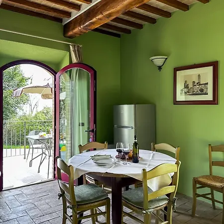 아파트 In Terre Rosse